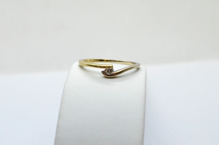 pierscionek-cechy-brak