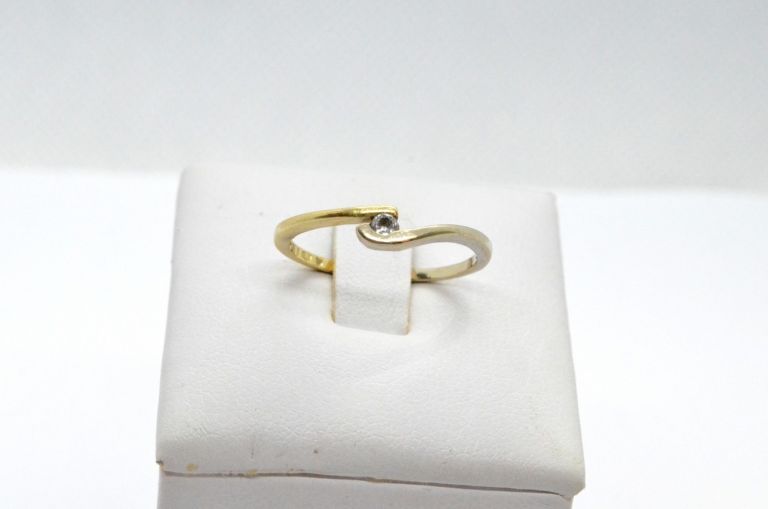 pierscionek-material-zloto