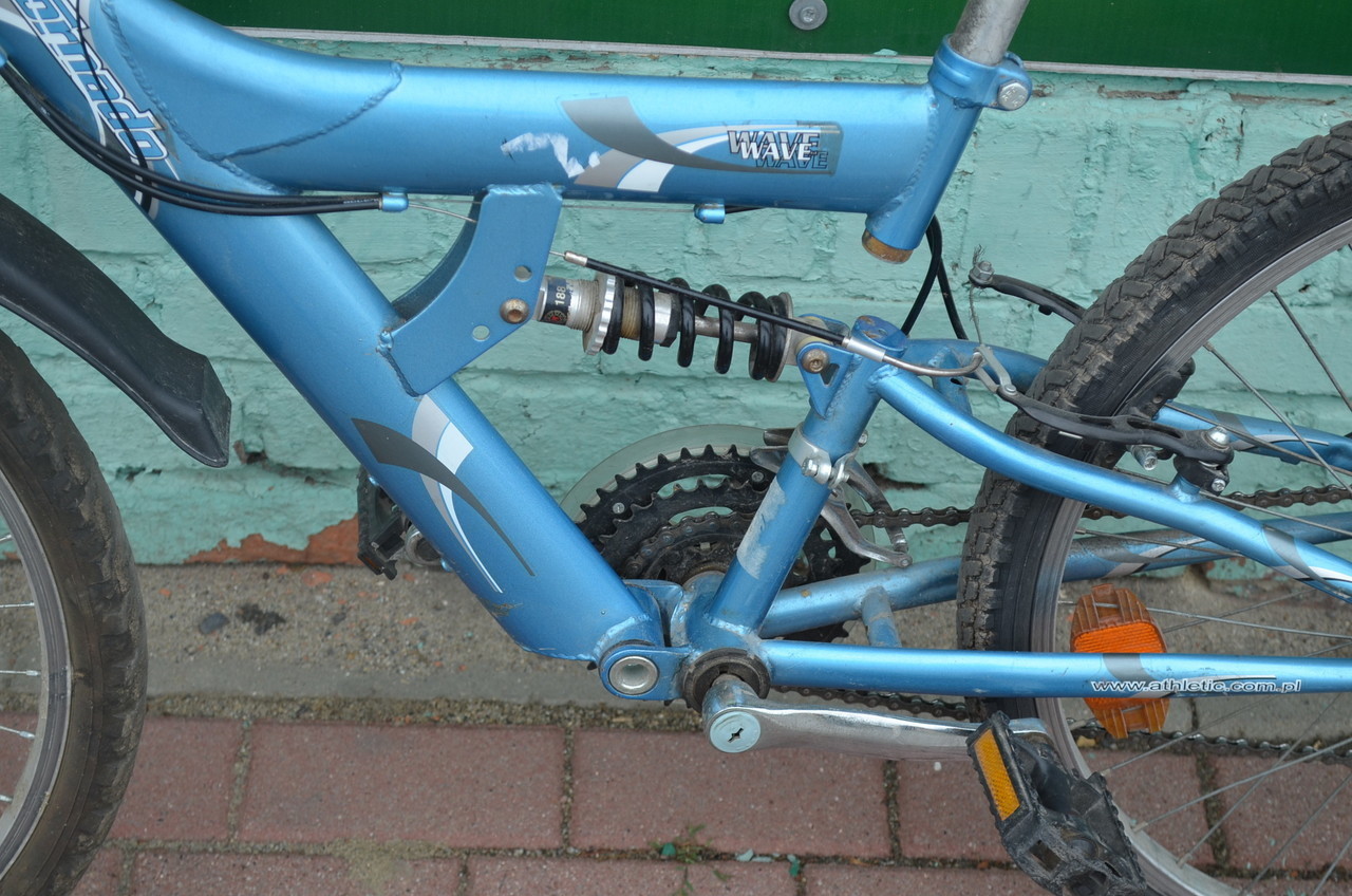 rower-mlodziezowy-athletic-tornado-wave-stan-uzywany