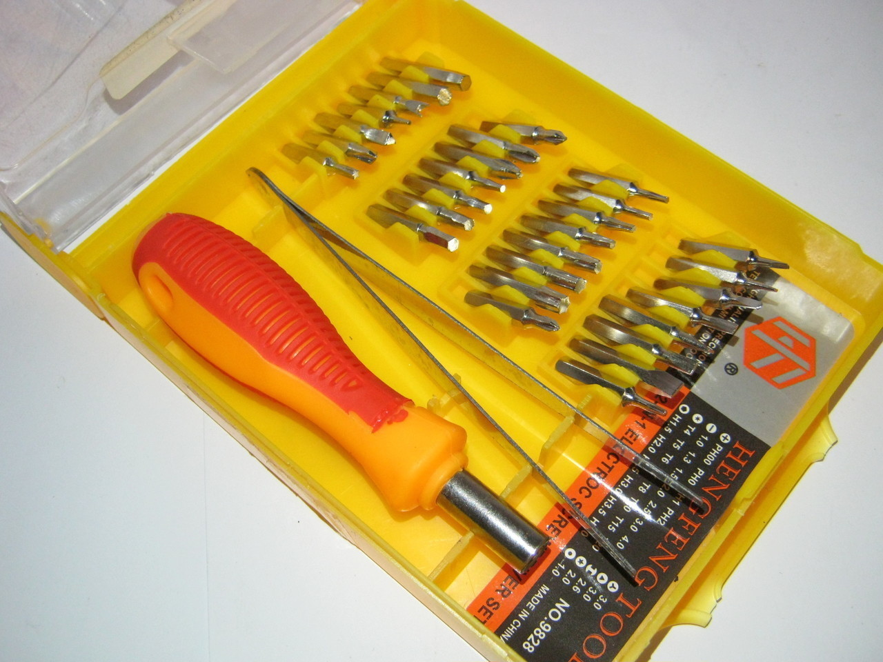 skrzynka-narzedziowa-carbo-line-narzedzia-kod-produktu-0101