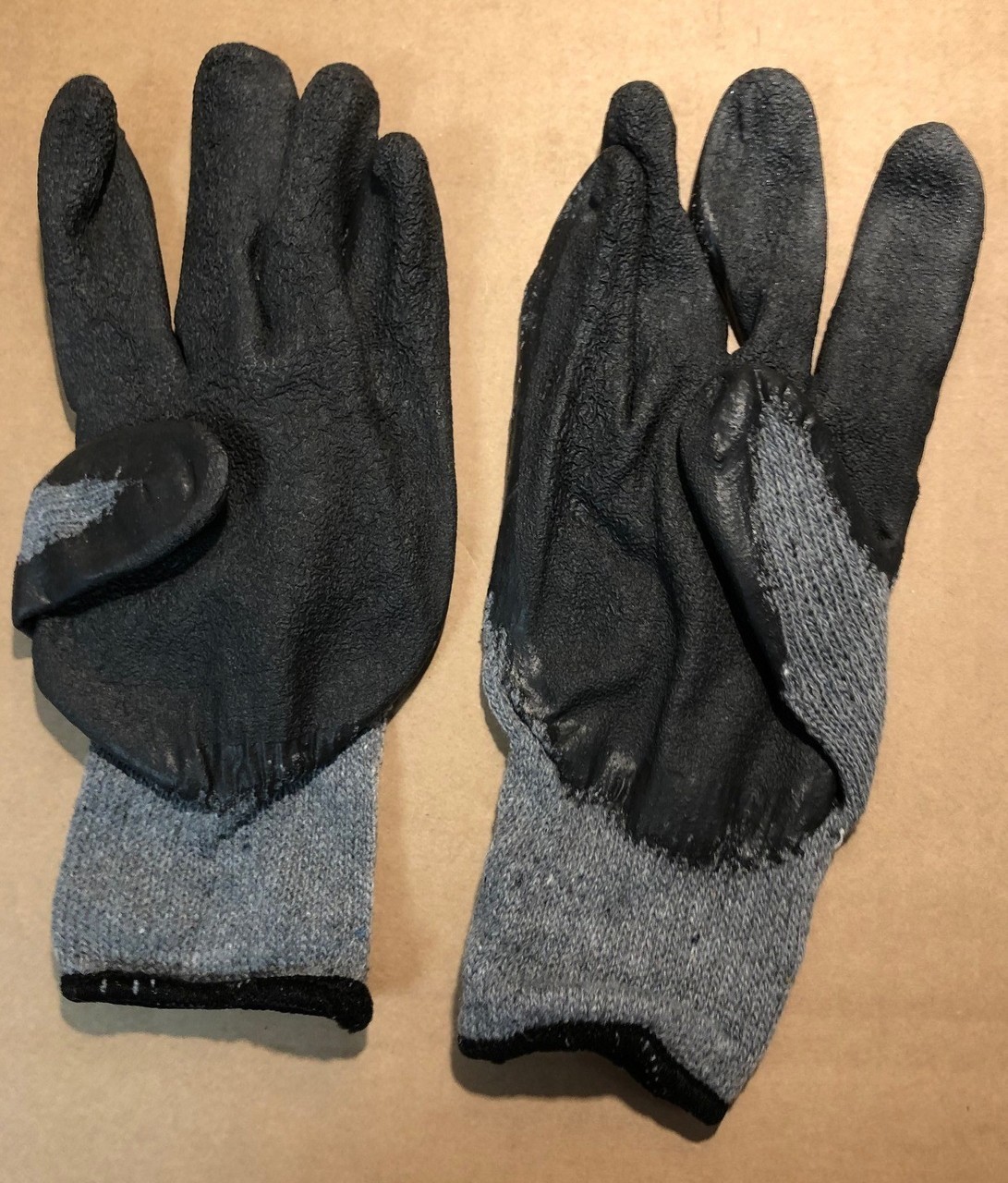 rekawice-robocze-okazja-stan-uzywany