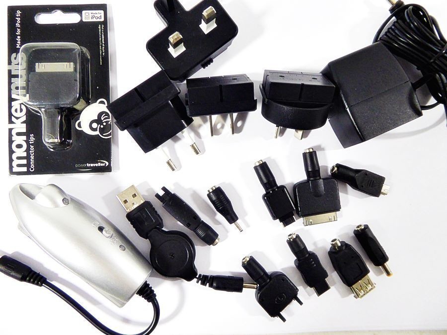 power-monkey-zestaw-ladowarek-stan-powystawowy