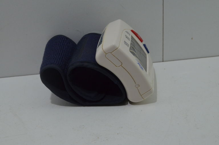 cisnieniomierz-nadgarstkowy-elta-bm-101n-marka-inna-marka