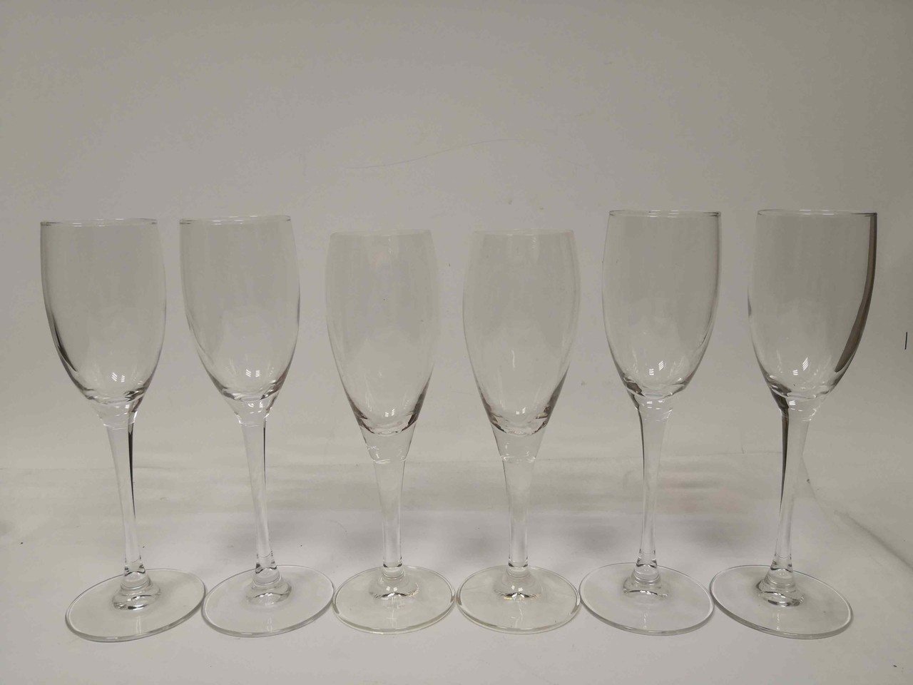 zestaw-szklanych-kieliszkow-liczba-sztuk-w-zestawie-inna-liczba