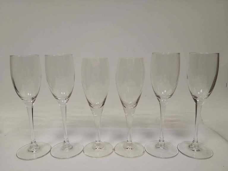 zestaw-szklanych-kieliszkow-liczba-sztuk-w-zestawie-inna-liczba