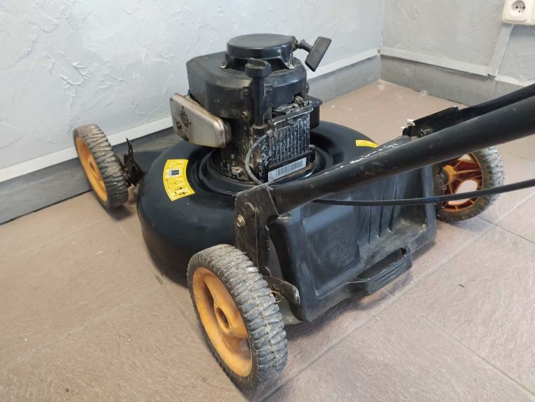 kosiarka-spalinowa-partner-p53-550-stan-uzywany