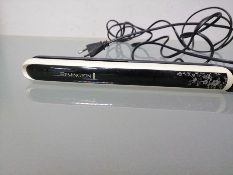 REMINGTON S-9500 PROSTOWNICA USZKODZONA