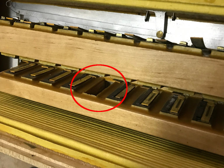 akordeon-carmen-120-basow-stan-uzywany