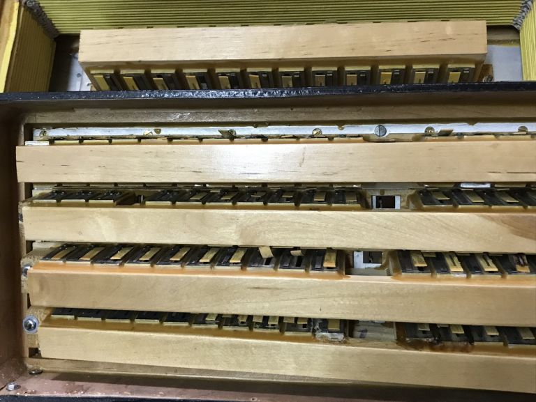 akordeon-carmen-120-basow-grunwaldzka-16-jaroslaw