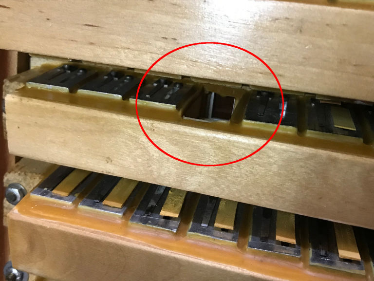 akordeon-carmen-120-basow-marka-carmen