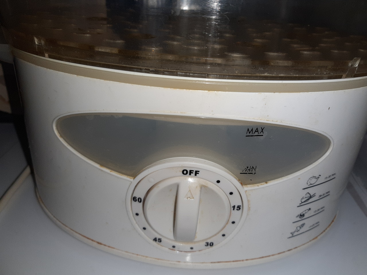 urzadzenie-do-gotowania-na-parze-tesco-steamer-kolor-dominujacy-bialy