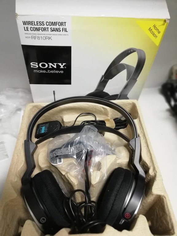 SŁUCHAWKI BEZPRZEWODOWE SONY MDR RF810RK