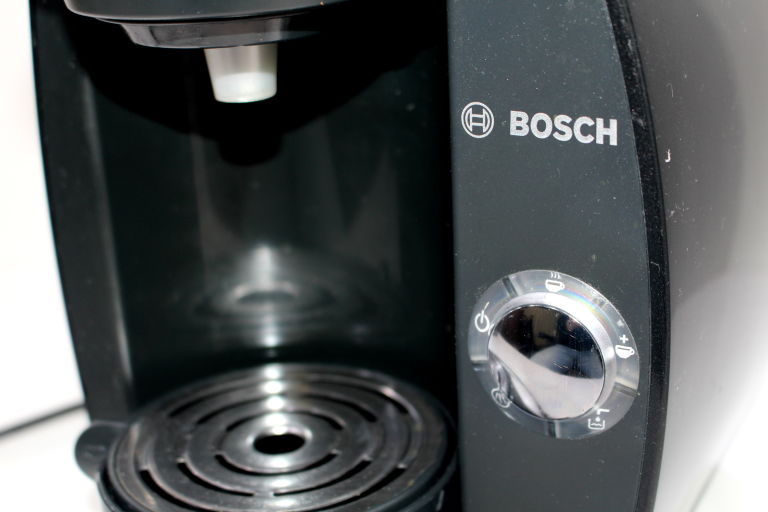 DOBRY AUTOMAT DO KAWY BOSCH TASSIMO ZESTAW