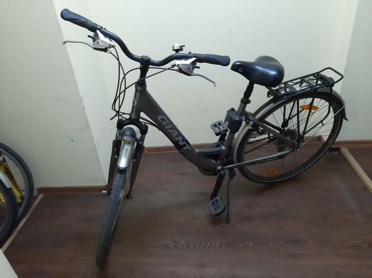 rower-giant-tourer-rs-3-2011-en14764-boleslawa-chrobrego-8-pszczyna-sc