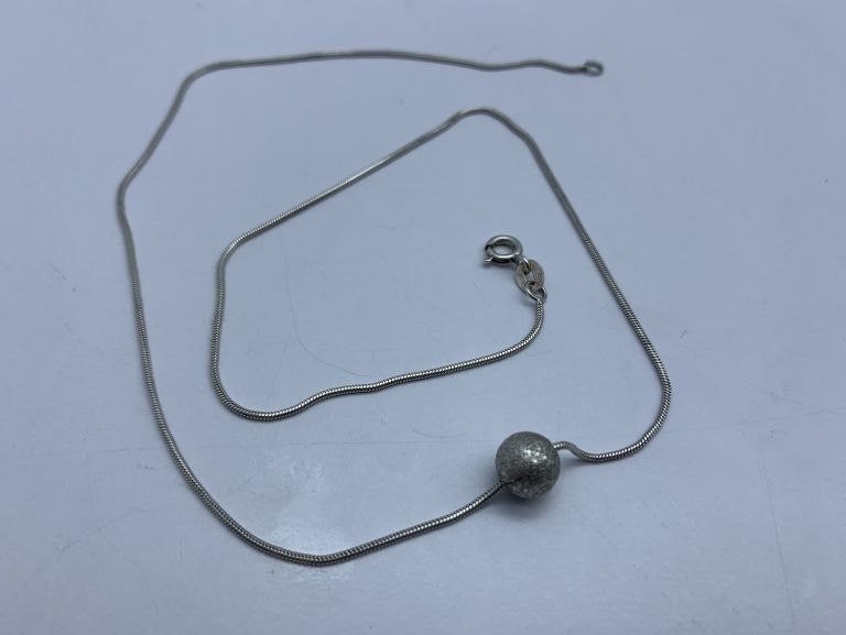 zjawiskowy-srebrny-lancuszek-z-kulka-443925-jana-pawla-ii-9426-plock