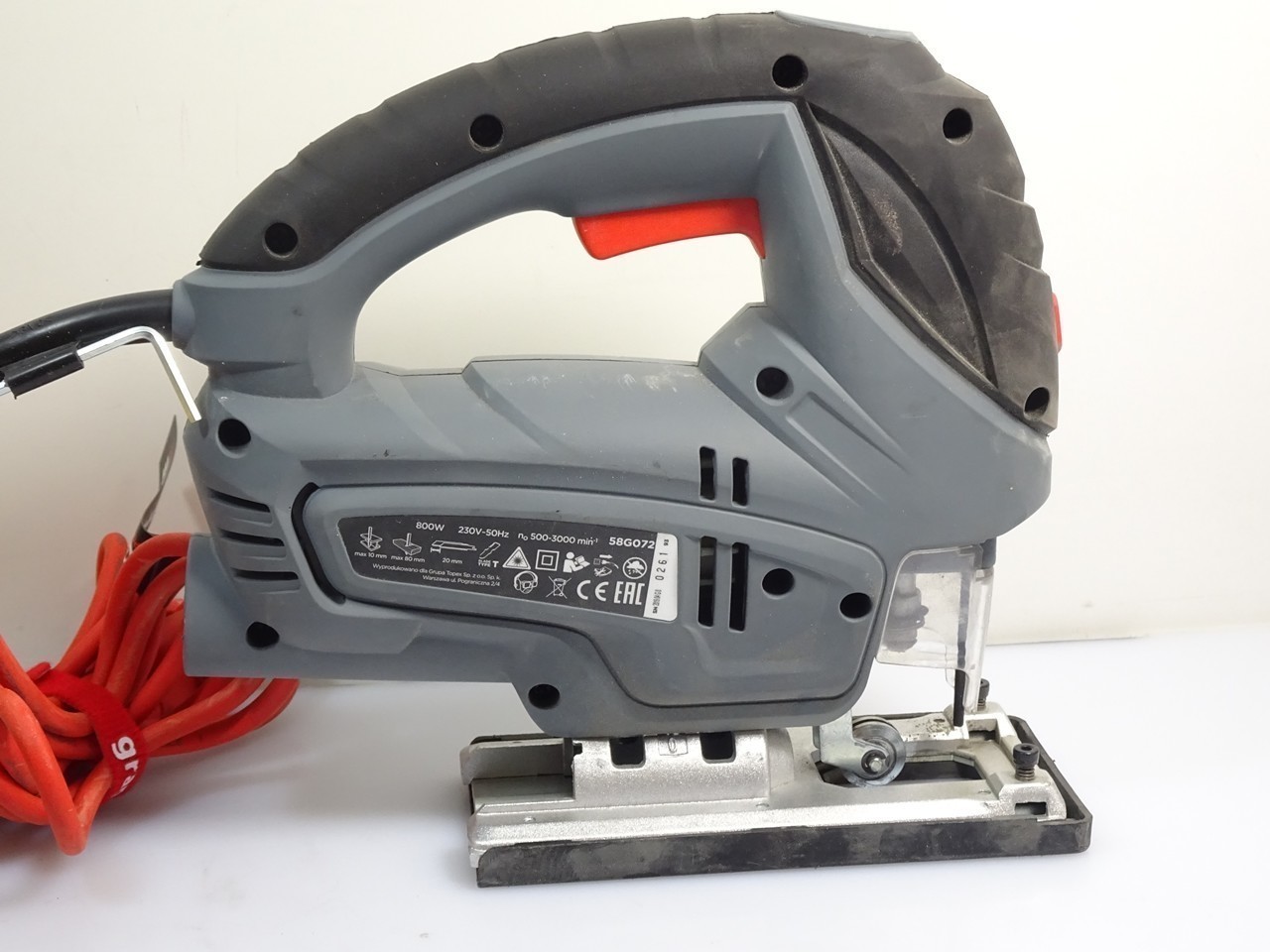 wyrzynarka-graphite-58g072-800-w-marka-graphite