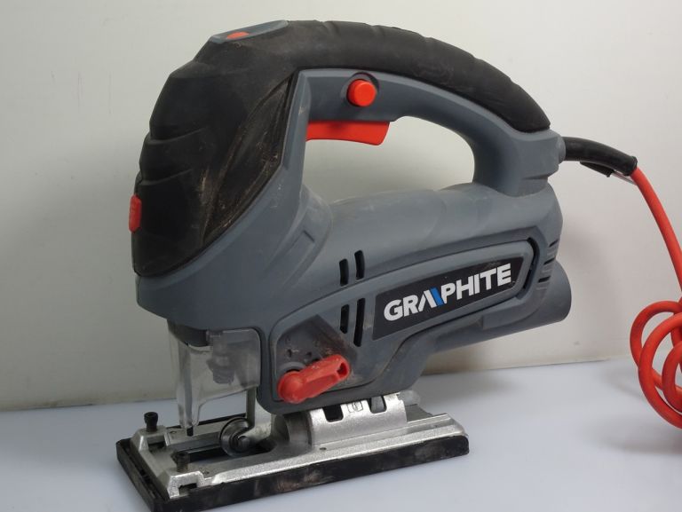 wyrzynarka-graphite-58g072-800-w-piastowska-19-wroclaw