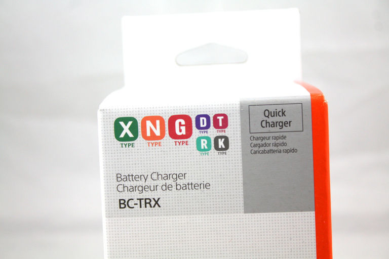 ladowarka-sony-bc-trx-stan-powystawowy