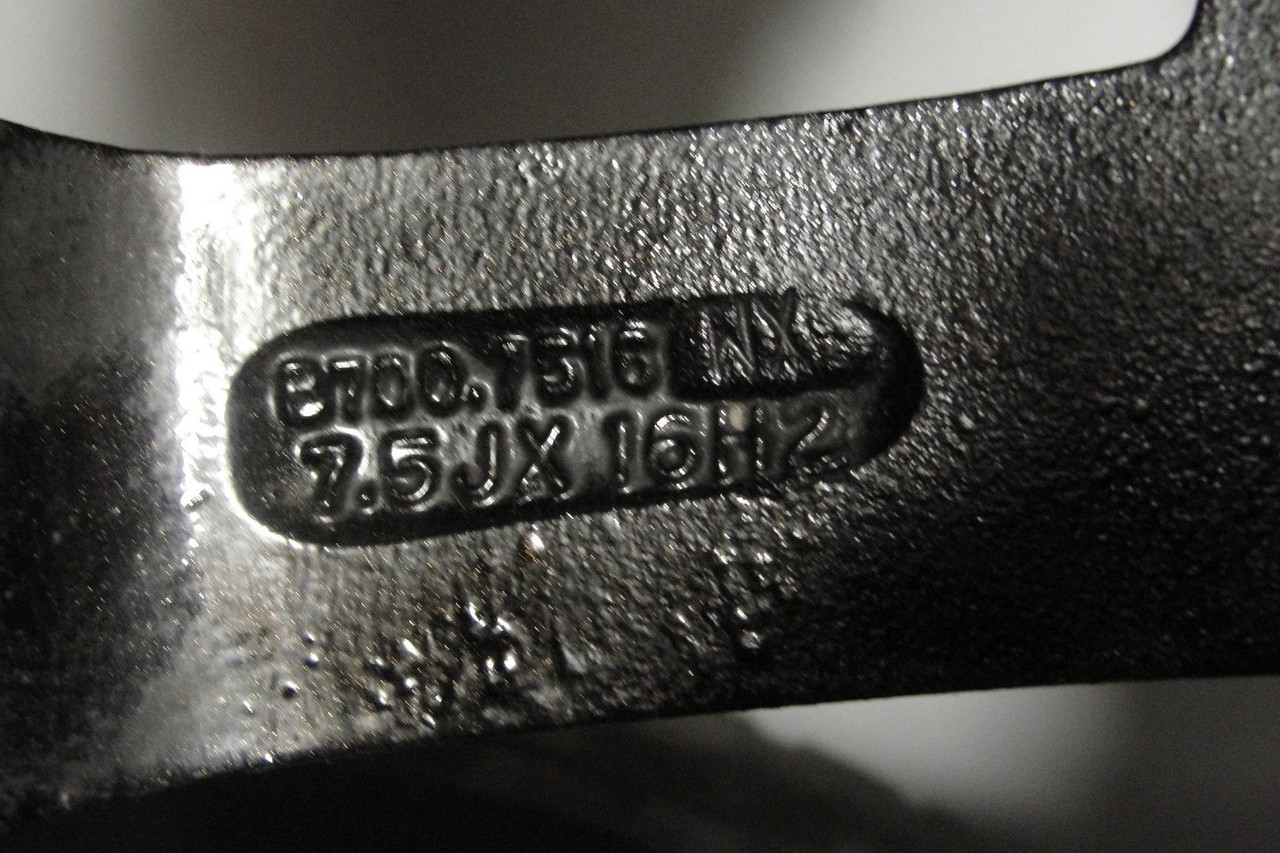 alufelgi-16-komplet-4szt-odsadzenie-et-18