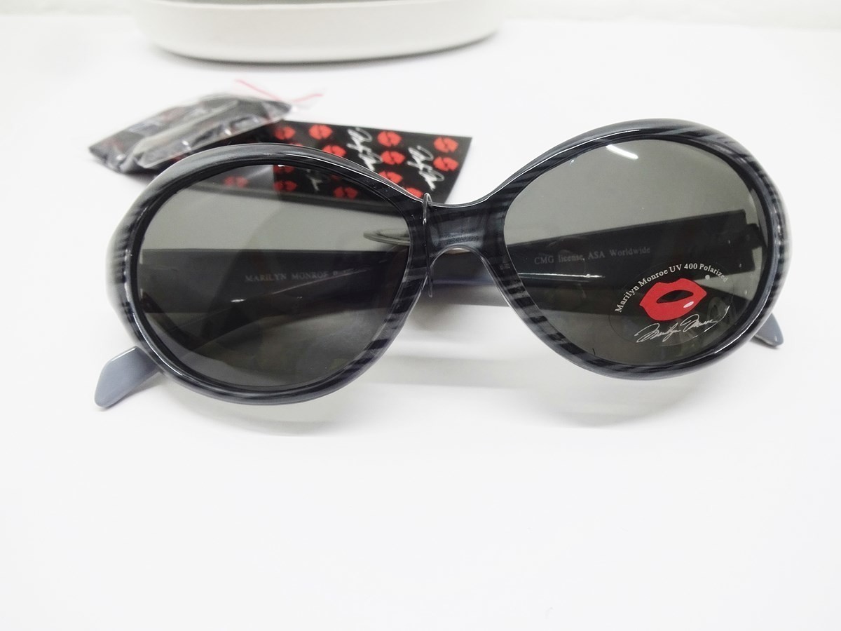 okulary-przeciwsloneczne-marilyn-monroe-marka-inna