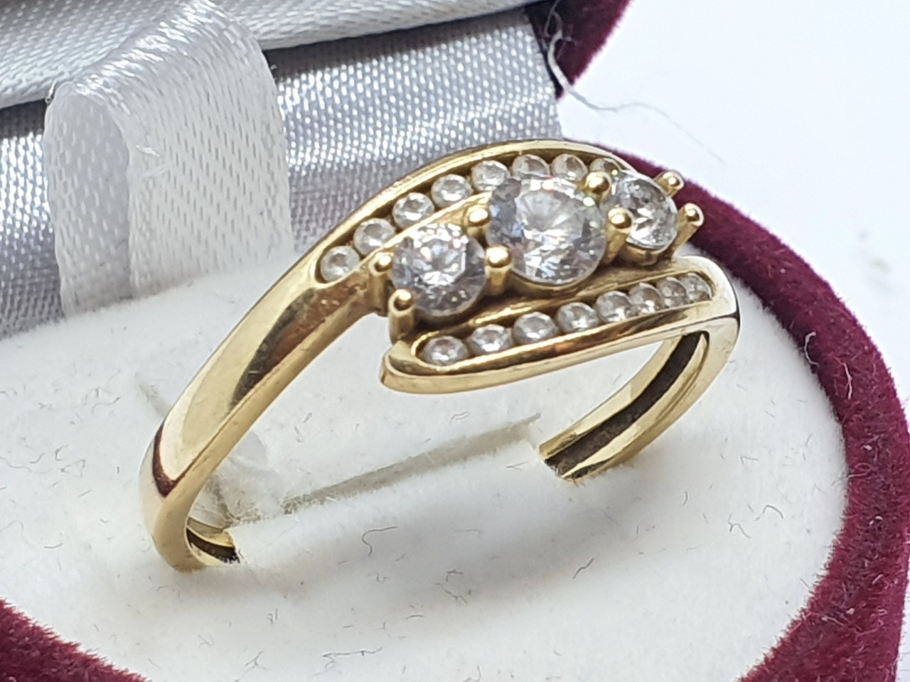 zloty-pierscionek-585-289g-stan-uzywany