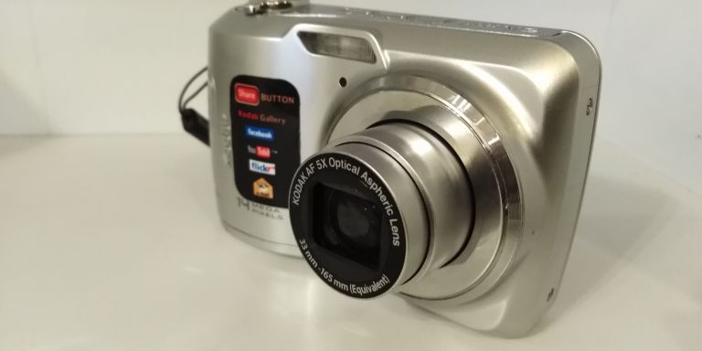 APARAT KODAK C195 EASYSHARE OPIS