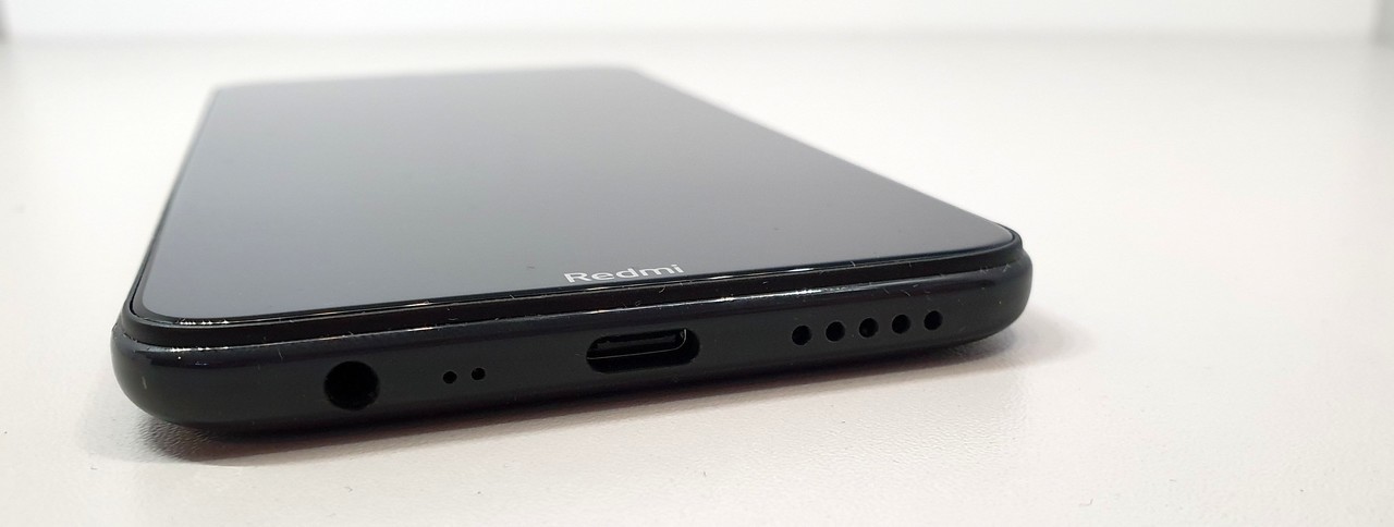 xiaomi-redmi-8-super-stan-komplet-przekatna-ekranu-622