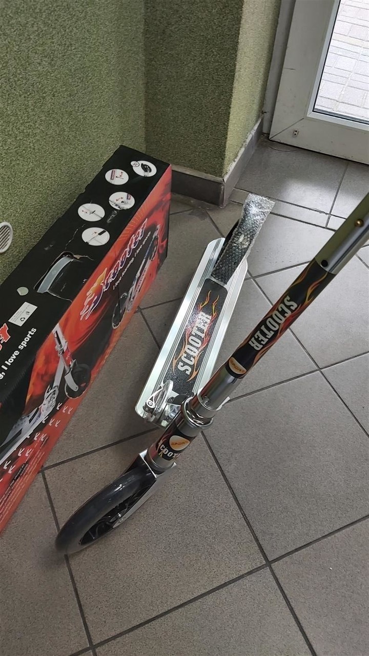 hulajnoga-kick-scooter-6448-srebrna-nowa-polecam-kolor-srebrny