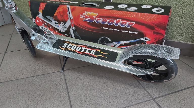 hulajnoga-kick-scooter-6448-srebrna-nowa-polecam-marka-inna-marka