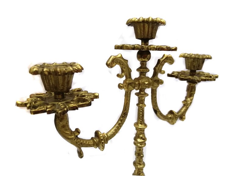 swiecznik-z-mosiadzu-marka-inny-producent