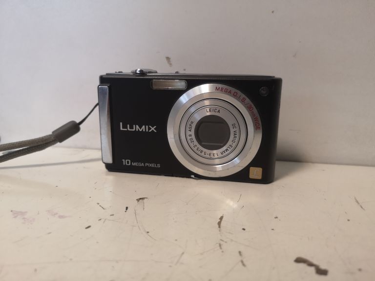 APARAT PANASONIC LUMIX DMC-FS5 (USZKODZONY)
