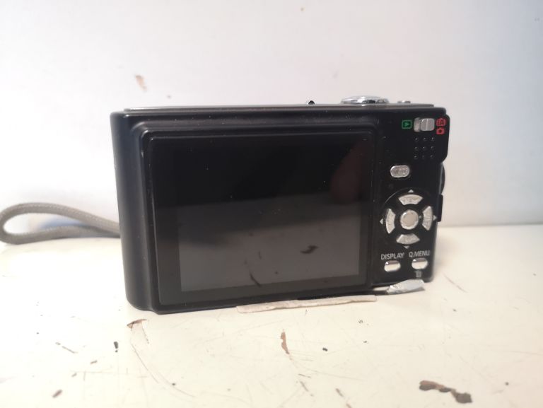 APARAT PANASONIC LUMIX DMC-FS5 (USZKODZONY)