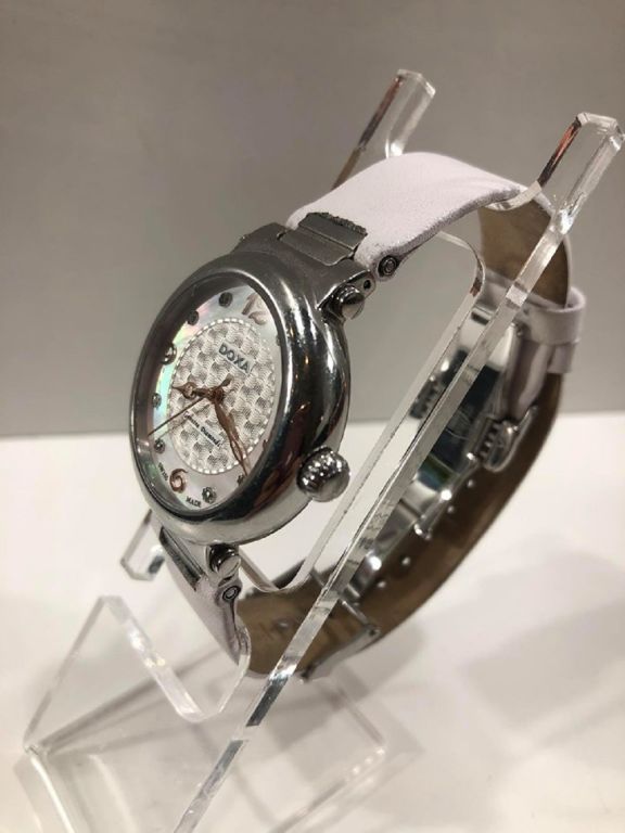ZEGAREK DAMSKI DOXA CALEX LADY 460.15.053.07