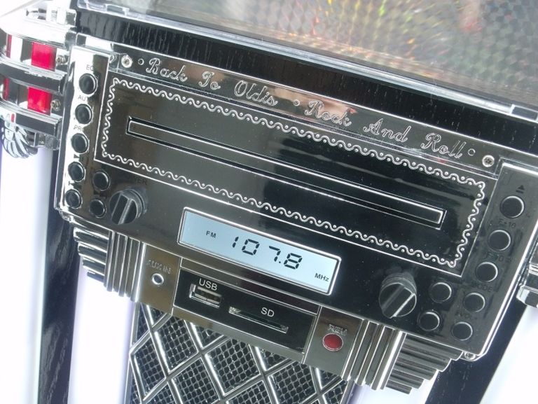 KENTUCKY SZAFA GRAJĄCA BT RADIO USB SD MP3
