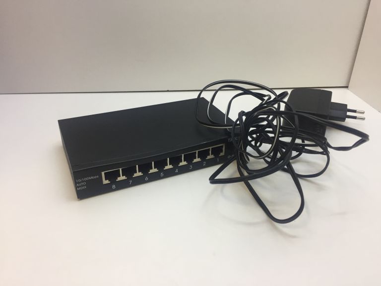 ROUTER PENTAGRAM NEST 8P