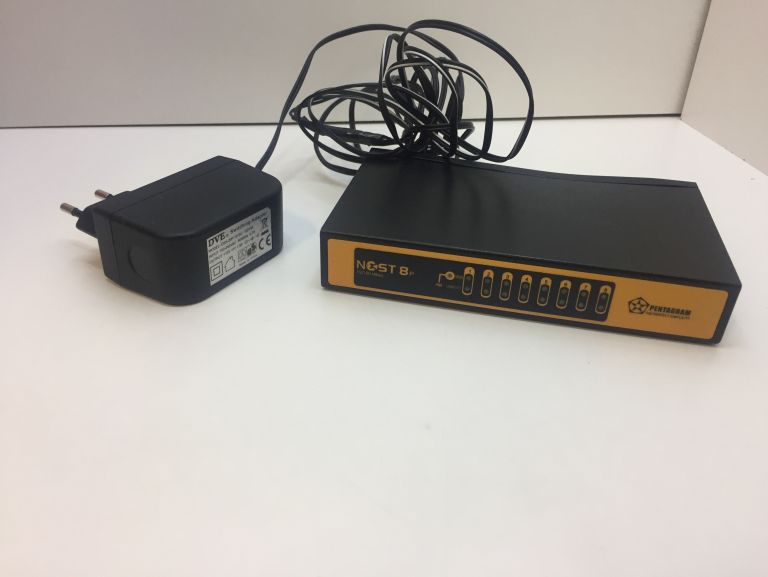 ROUTER PENTAGRAM NEST 8P