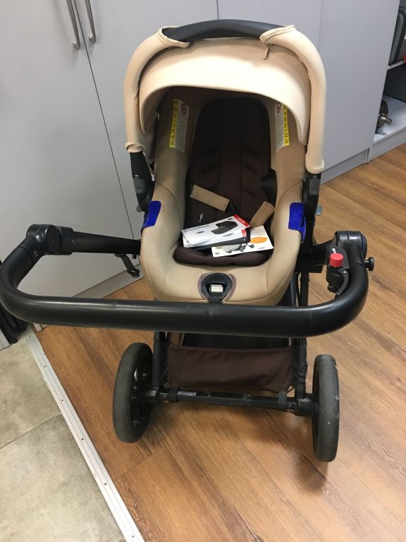 wozek-jane-muum-3w1-elementy-zestawu-spacerowka