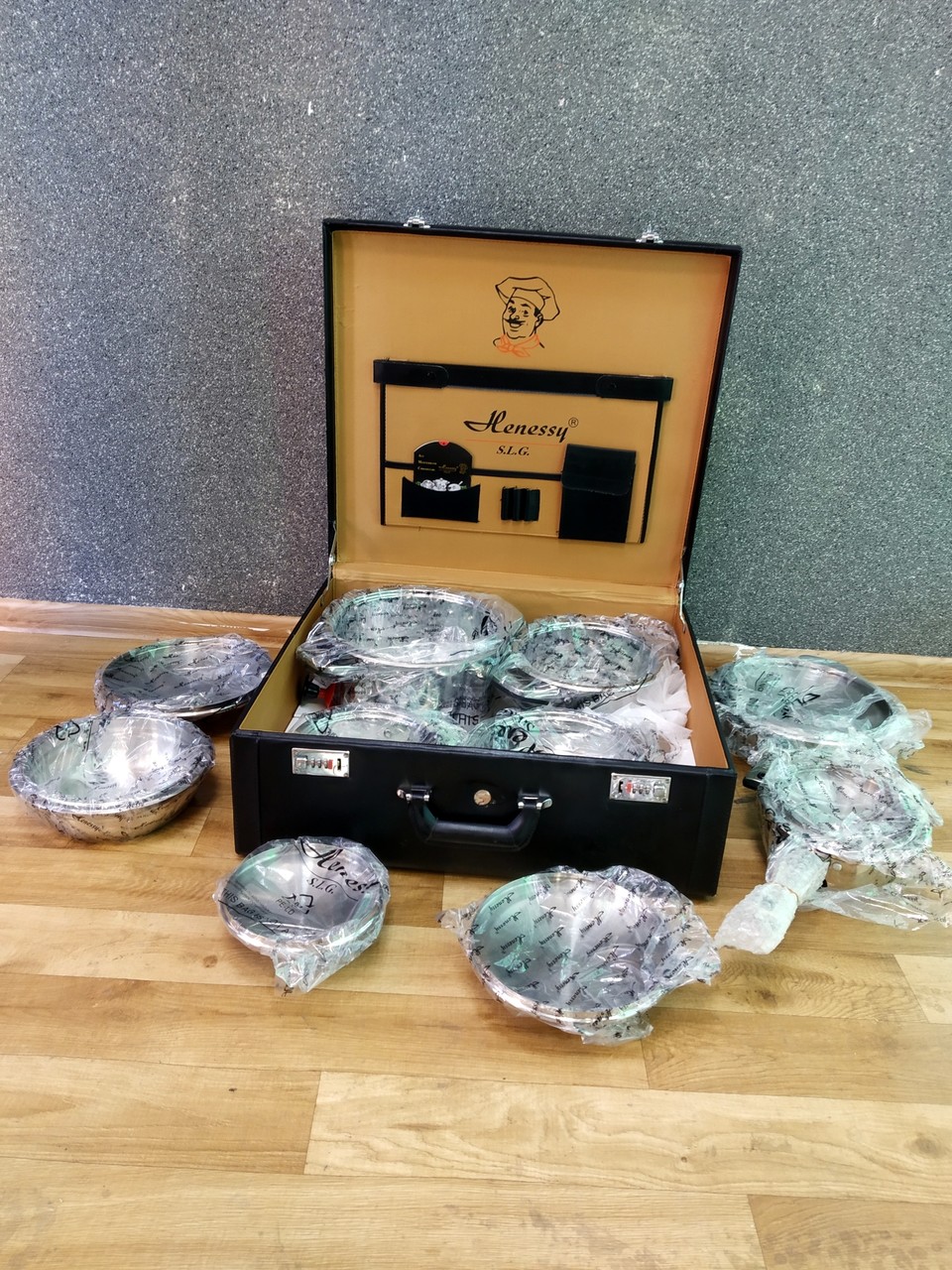 garnki-henessy-polecamy-stan-uzywany