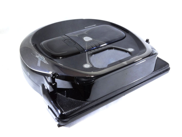 SAMSUNG POWERBOT VR7000 STAR WARS DARTH VADER
