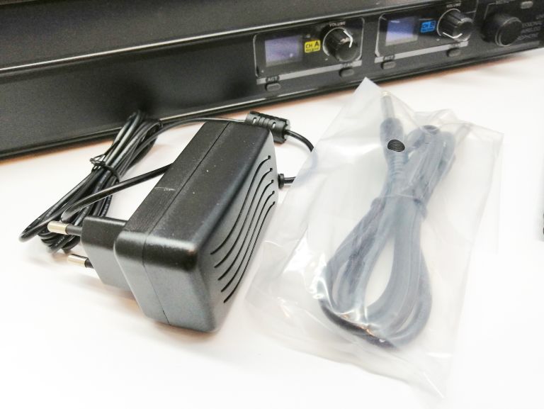 ZESTAW MIKROPHONE UHF DNA RHM-2 STAN IDEALNY