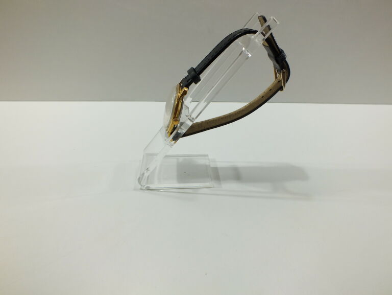 radziecki-zegarek-yanka-17-kamieni-wyprzedaz-stan-nie-wymaga-renowacji