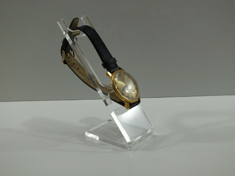 radziecki-zegarek-yanka-17-kamieni-wyprzedaz-stan-nie-wymaga-renowacji