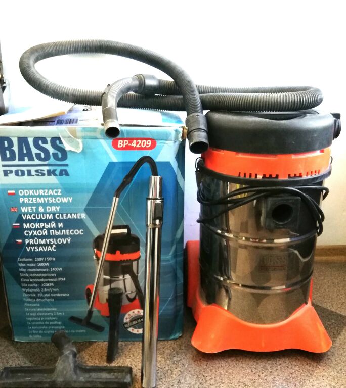 BASS POLSKA ODKURZACZ PRZEMYSŁOWY 35L 1600 WAT
