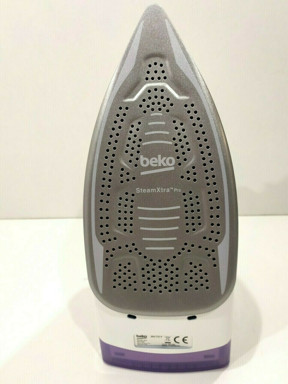 zelazko-beko-spa7131p-rodzaj-zelazka-parowe