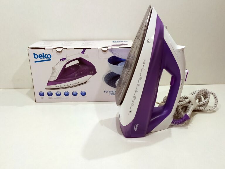 ŻELAZKO BEKO SPA7131P