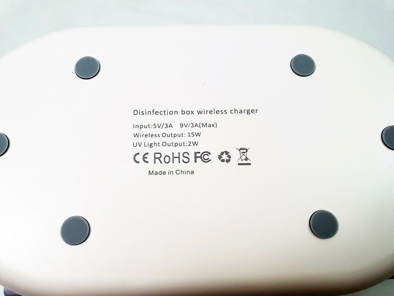 sterylizator-uv-z-ladowarka-bezprzewodowa-700-lecia-26g-nowogard