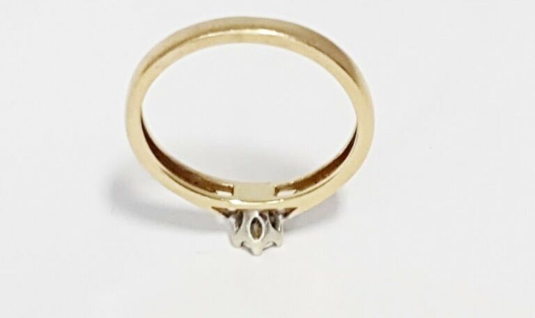 zloty-pierscionek-z-diamentem-585-certyfikatapart-material-zloto