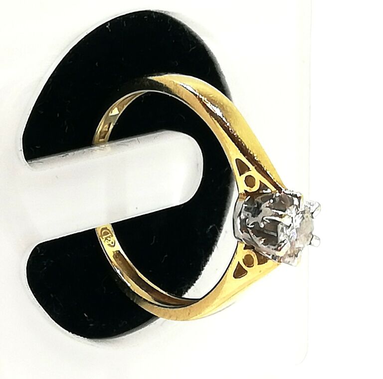 piekny-zloty-pierscionek-z-brylantem-018kr-585-kolor-249512-1647429