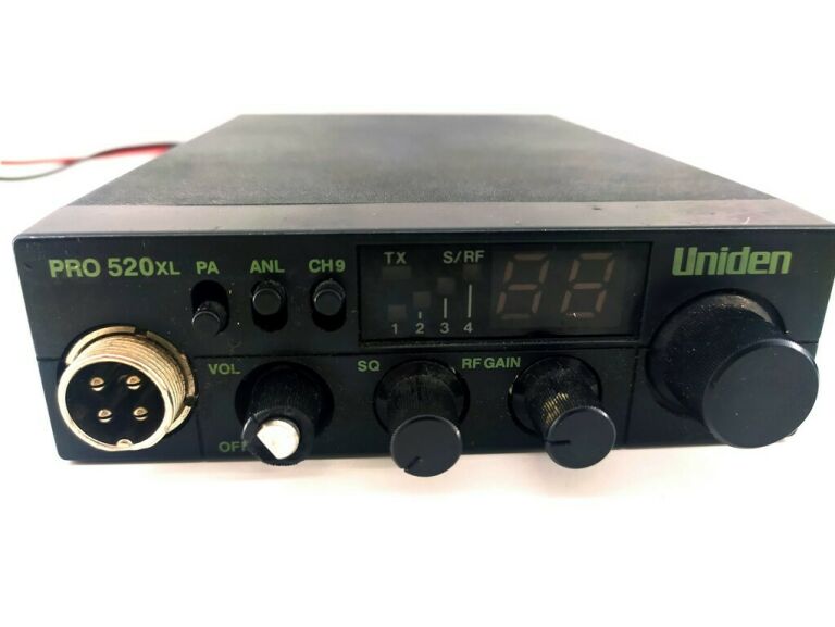 CB RADIO UNIDEN PRO520XL