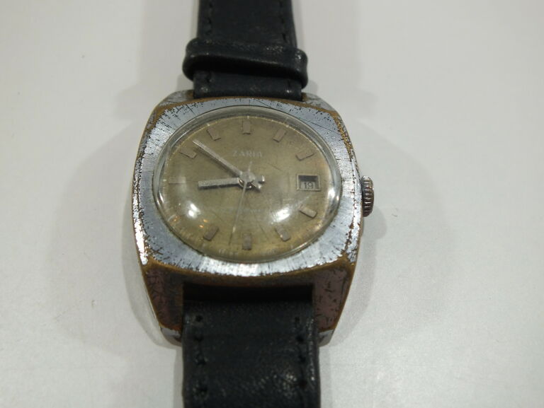 zegarek-damski-zaria-22-jewels-wyprzedaz-ostrowskiego-1-wroclaw